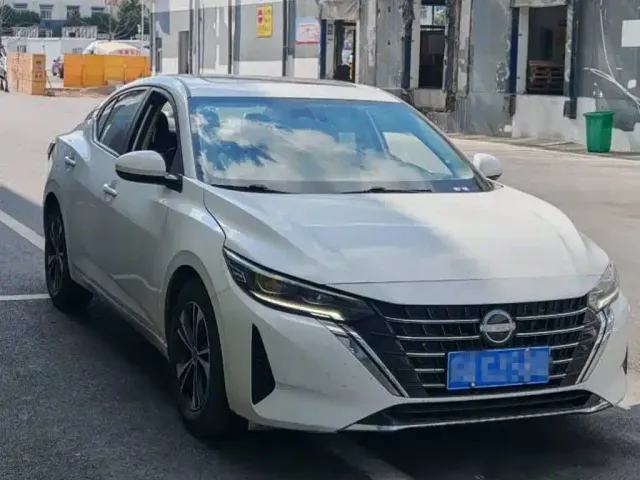 Nissan Sylphy 2023 1.6L CVT Smart Drive Edition — Фото автомобиля 3