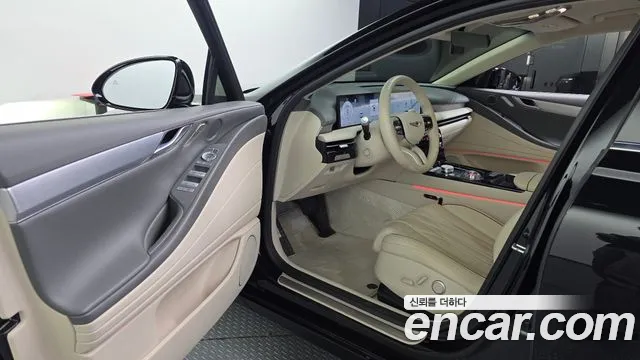 Genesis G80 Бензин 2.5 турбо AWD — Фото автомобиля 10