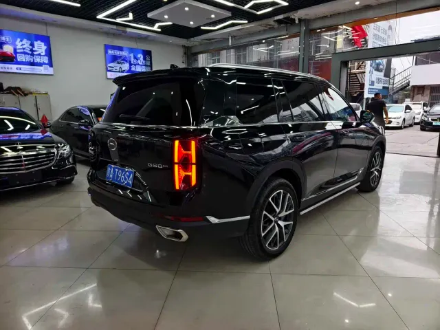 GAC Trumpchi GS8 — Фото автомобиля 16