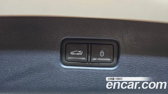 Genesis GV80 2.5T Бензин AWD — Фото автомобиля 16