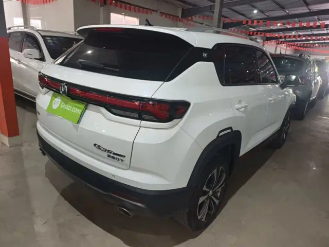 Changan CS35 Plus — Фото автомобиля 6