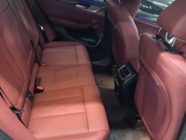 BMW X3 — Фото автомобиля 9