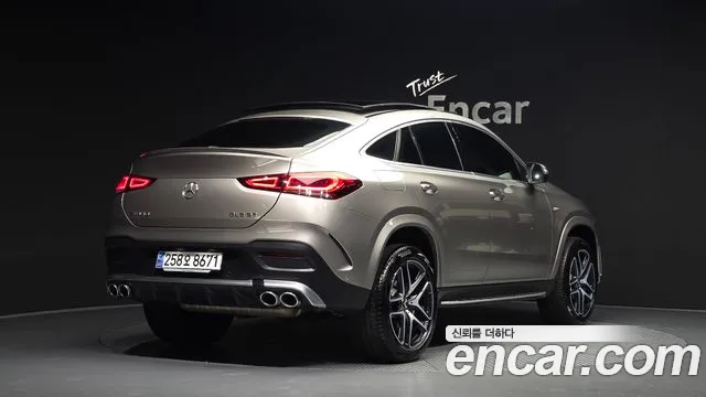 Mercedes-Benz GLE-Class — Фото автомобиля 2