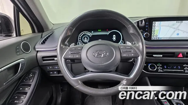 Hyundai Sonata — Фото автомобиля 18