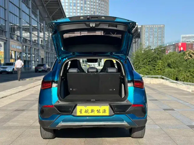 BYD Yuan PLUS — Фото автомобиля 5