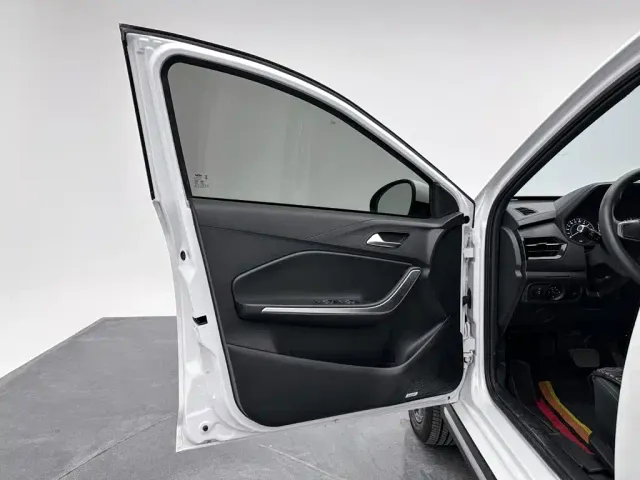 Chery Tiggo 3x — Фото автомобиля 12