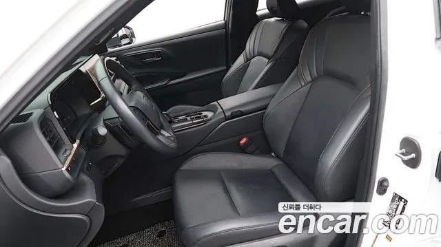 Toyota Crown — Фото автомобиля 7