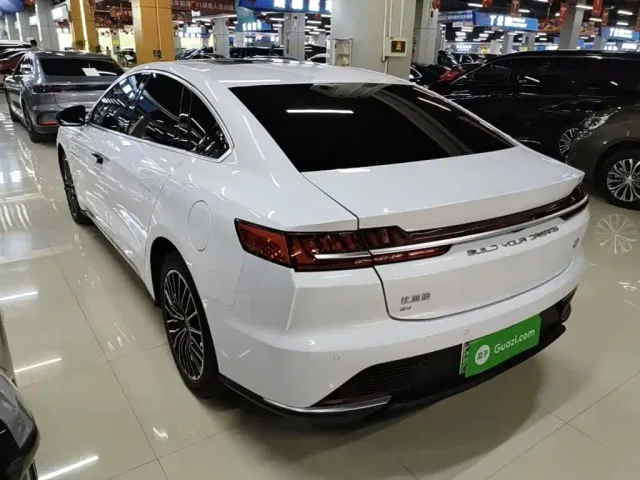 BYD Han — Фото автомобиля 22