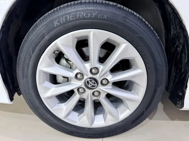 Toyota Corolla — Фото автомобиля 15