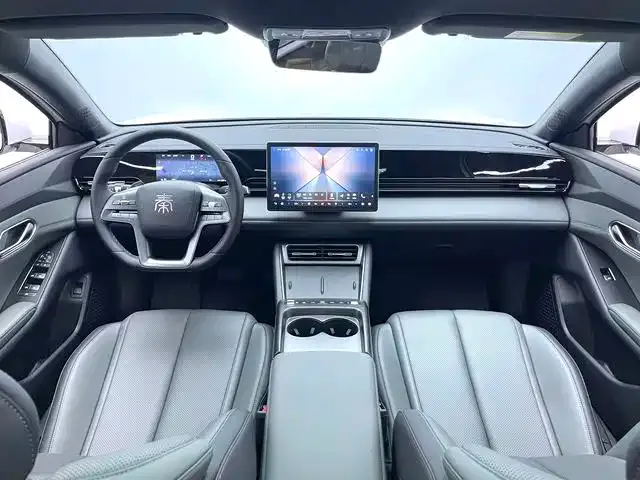 BYD Qin L — Фото автомобиля 8