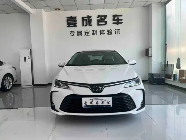 Toyota Corolla — Фото автомобиля 2