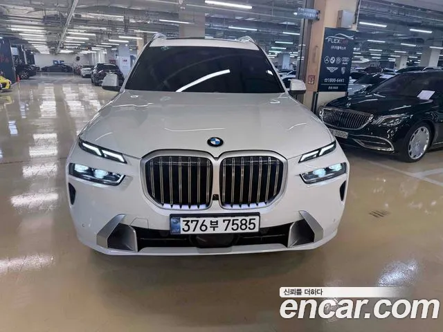BMW X7 G07 — Фото автомобиля 3
