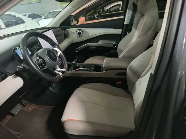 BYD Yuan PLUS — Фото автомобиля 14