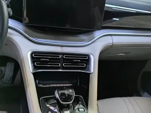 BYD Song PLUS — Фото автомобиля 9