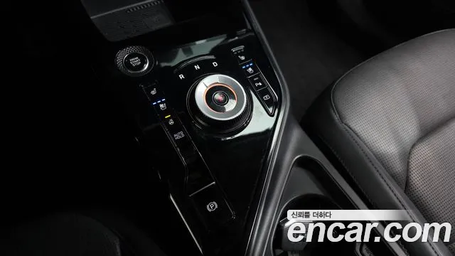 Kia Niro The All New — Фото автомобиля 12