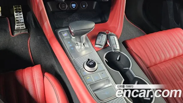 Genesis G70 — Фото автомобиля 9
