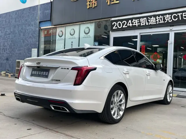 Cadillac CT5 — Фото автомобиля 7