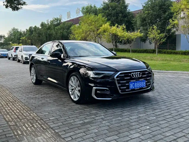 Audi A6L — Фото автомобиля 3