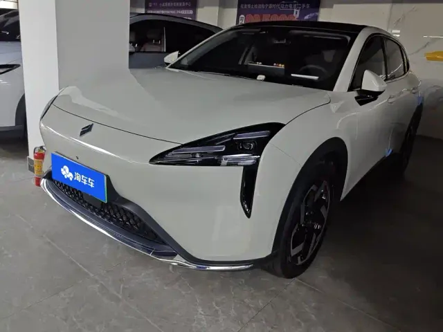 Фотография автомобиля — Baojun Yunhai