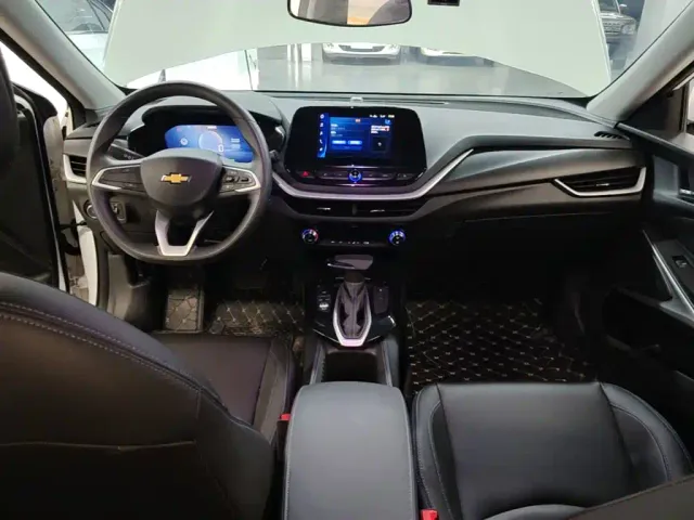 Chevrolet Menlo — Фото автомобиля 9