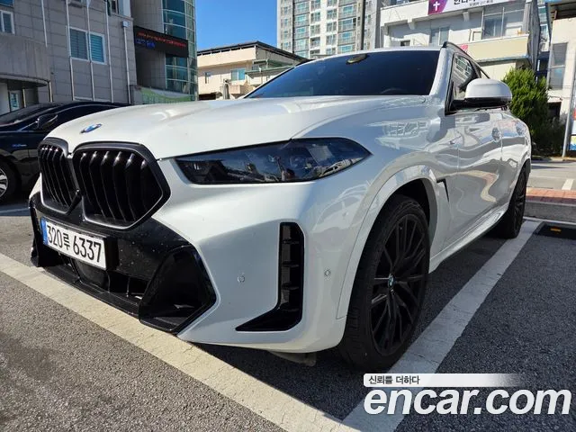 Фотография автомобиля — BMW X6 G06