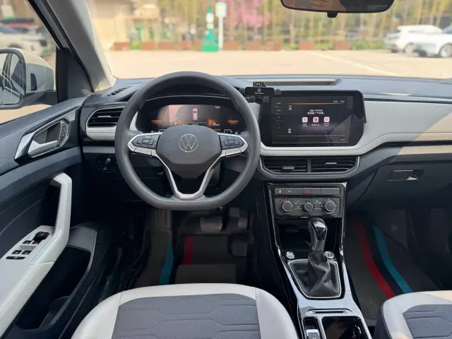 Volkswagen Tharu — Фото автомобиля 20