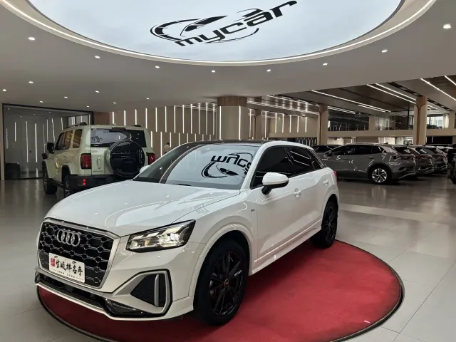 Фотография автомобиля — Audi Q2L