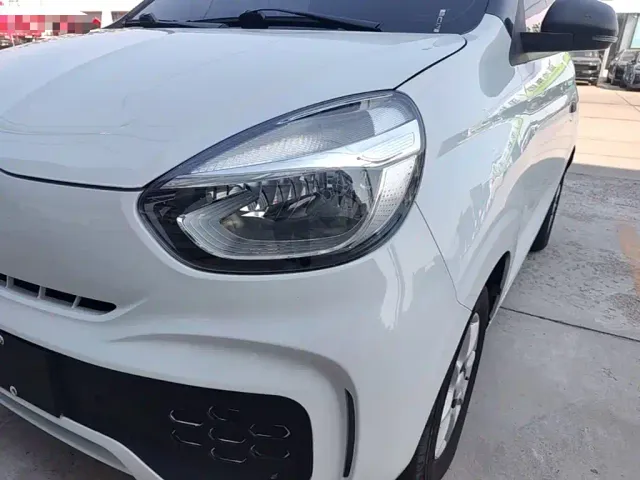 Roewe Clever — Фото автомобиля 23