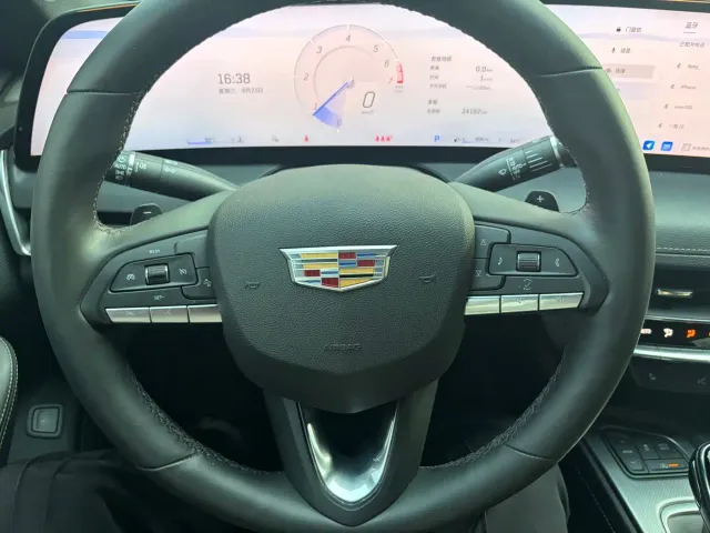 Cadillac CT5 — Фото автомобиля 10