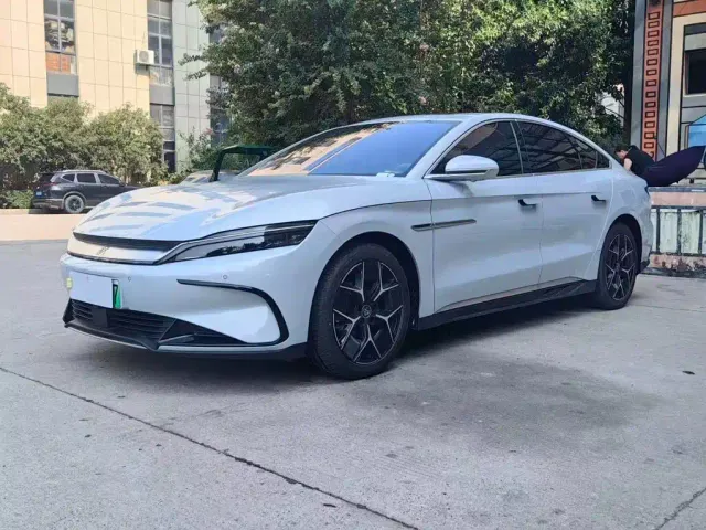 Фотография автомобиля — BYD Han