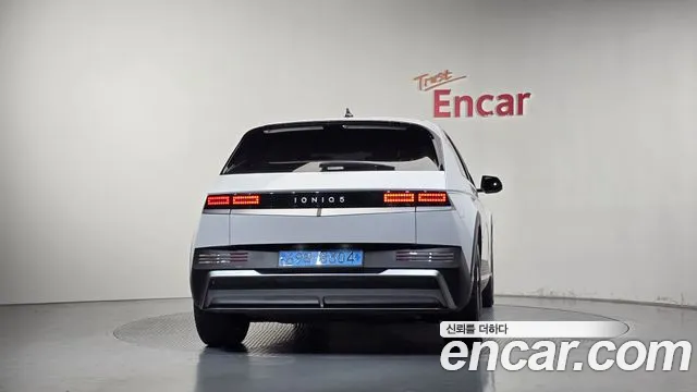 Hyundai Ioniq 5 New — Фото автомобиля 4
