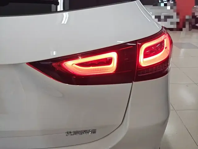 Mercedes-Benz GLA-Class — Фото автомобиля 7