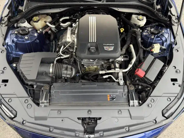 Cadillac CT5 — Фото автомобиля 11