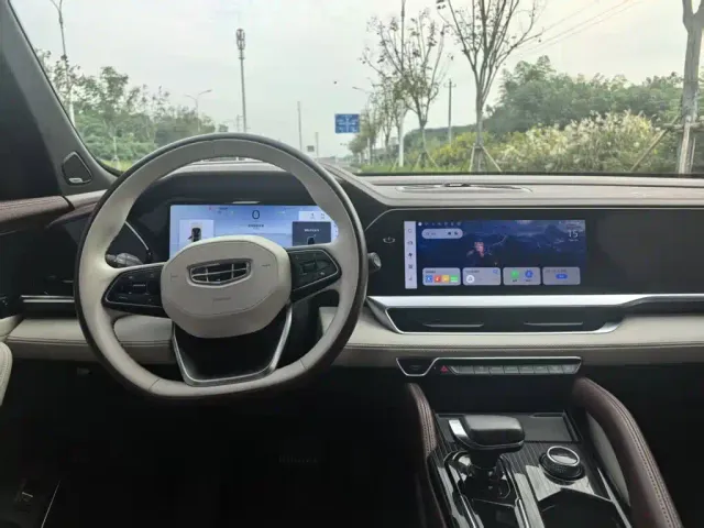 Geely Xingyue L — Фото автомобиля 3