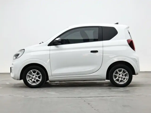 Roewe Clever — Фото автомобиля 6