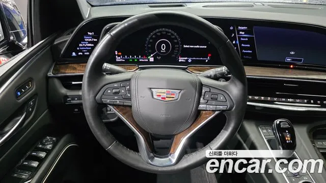 Cadillac Escalade Escalade 5 поколение — Фото автомобиля 11