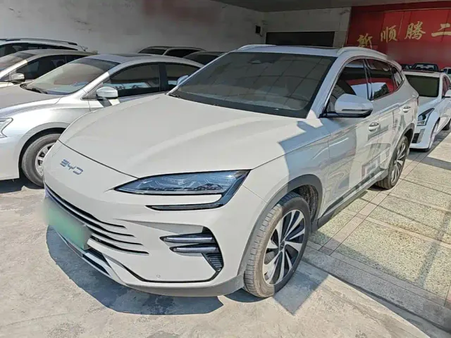 Фотография автомобиля — BYD Song PLUS