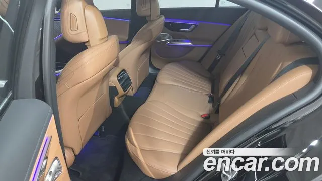 Mercedes-Benz E-Class W214 — Фото автомобиля 10