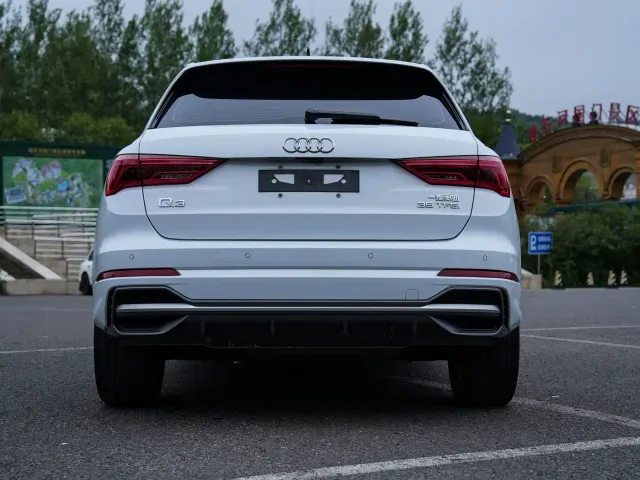 Audi Q3 — Фото автомобиля 7