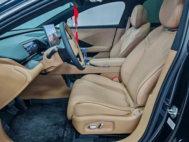 Toyota BoZhi 7 — Фото автомобиля 7