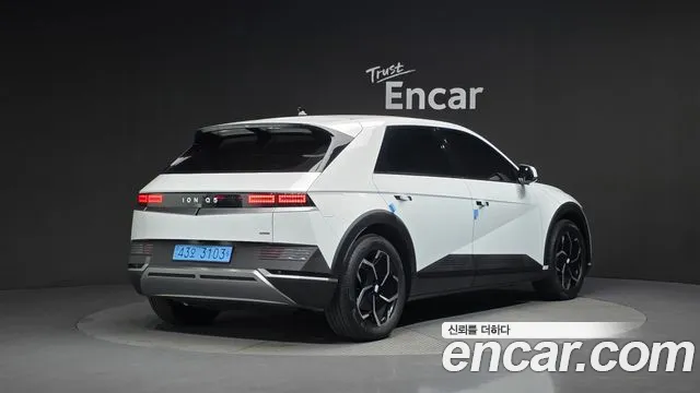 Hyundai Ioniq5 Ioniq5 Long Range AWD — Фото автомобиля 2