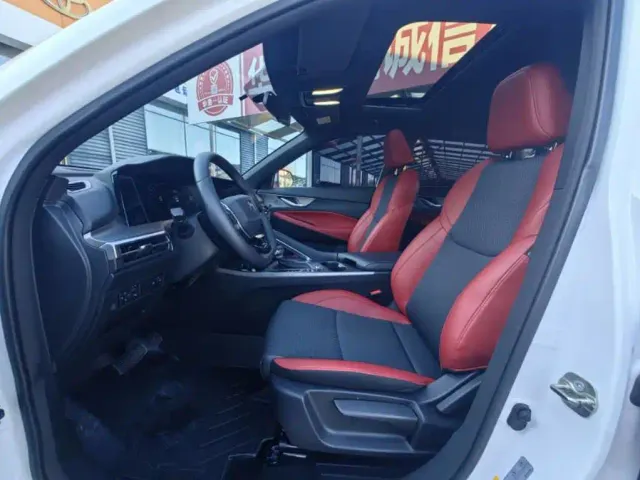 Changan CS35 Plus — Фото автомобиля 9