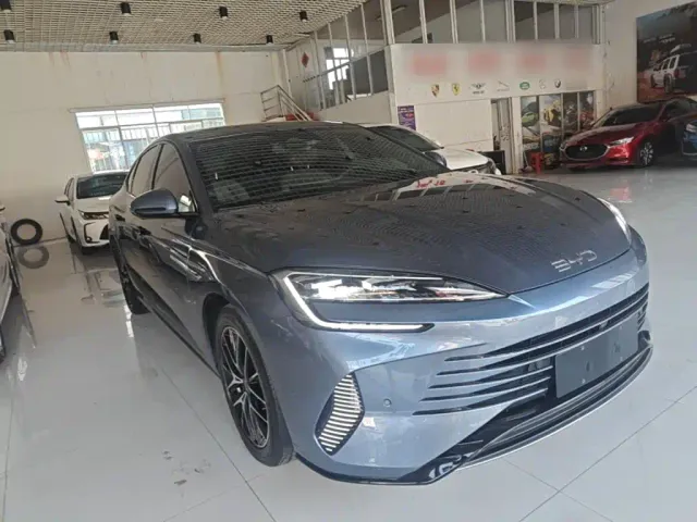 BYD Seal — Фото автомобиля 3