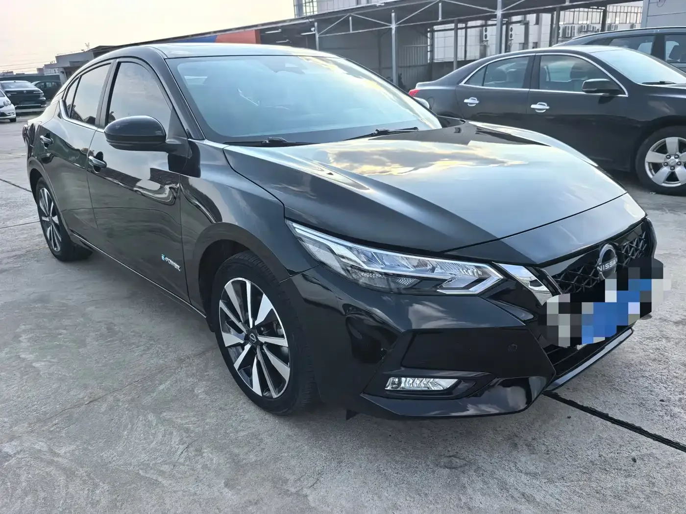 Nissan Sylphy 2022 e-POWER Electric Version Super Intelligent Connect PLUS — Фото автомобиля 2