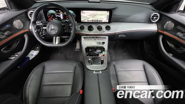 Mercedes-Benz E-Class W213 — Фото автомобиля 10
