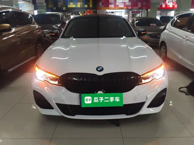 BMW 3 Series — Фото автомобиля 2