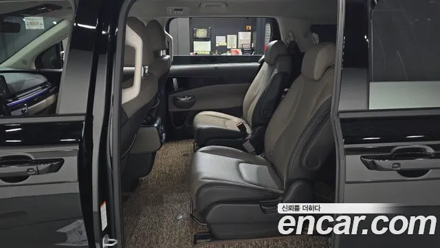 Kia Carnival 4th Gen — Фото автомобиля 16