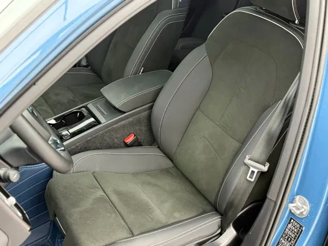 Volvo C40 — Фото автомобиля 16