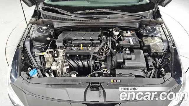 Hyundai Avante CN7 — Фото автомобиля 6