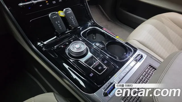 Kia Carnival 4th Gen — Фото автомобиля 9